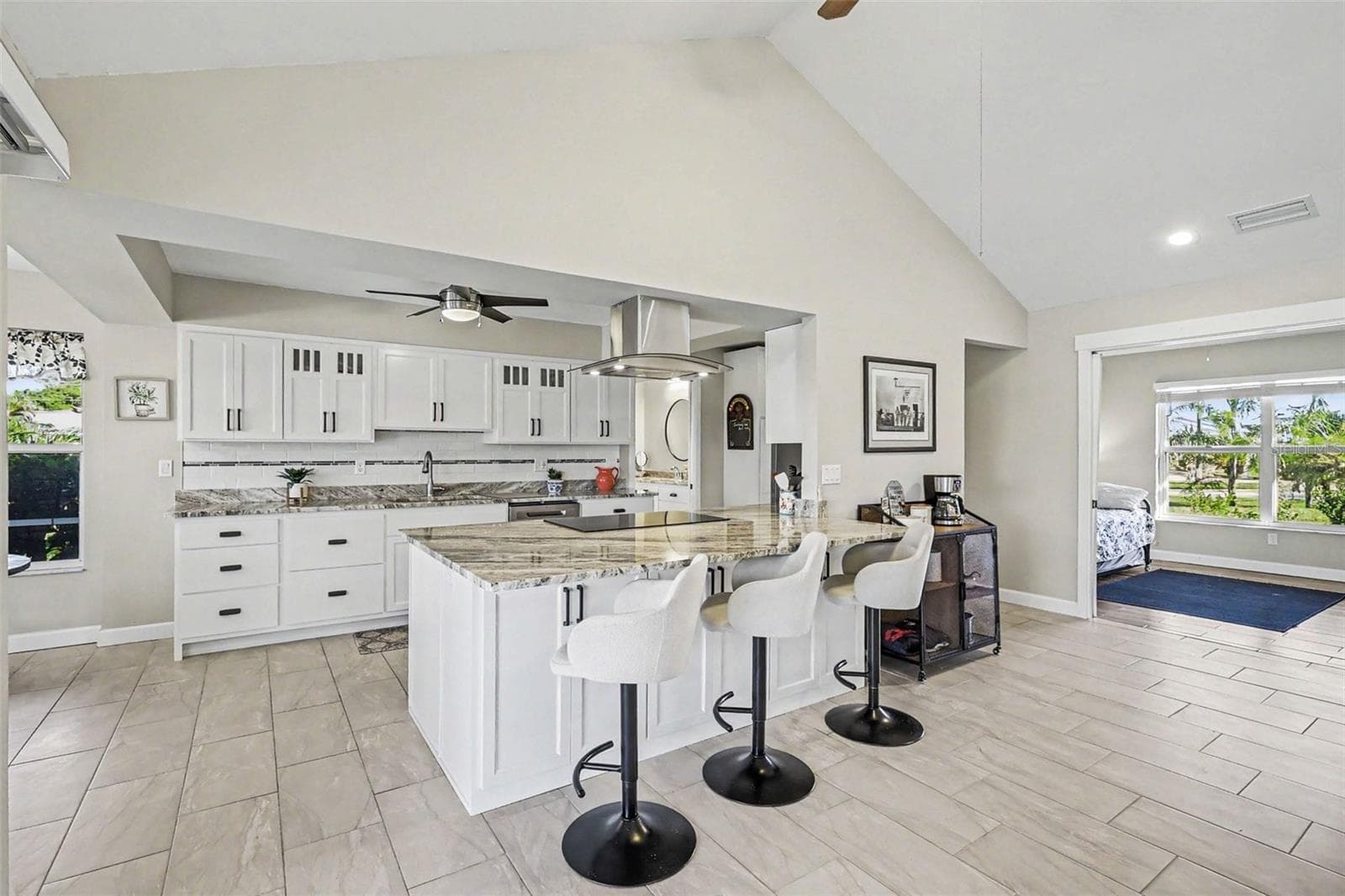 Single Family Residence at 330 BAMBOO DR, NORTH FORT MYERS, photo 9 of 24