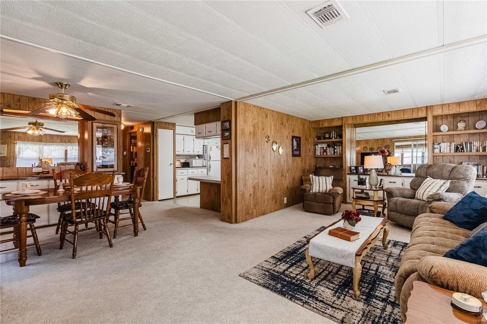 Manufactured Home at 5600 ARROWHEAD DR, ZEPHYRHILLS, photo 18 of 49
