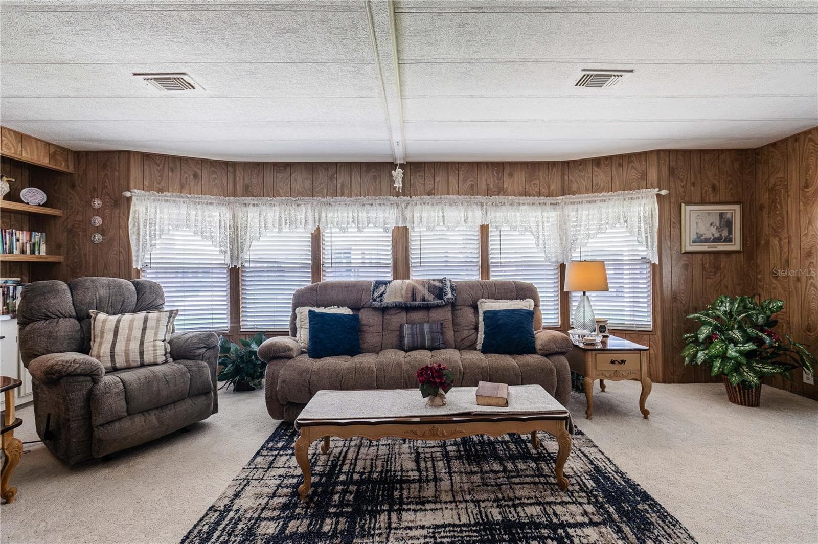 Manufactured Home at 5600 ARROWHEAD DR, ZEPHYRHILLS, photo 19 of 49