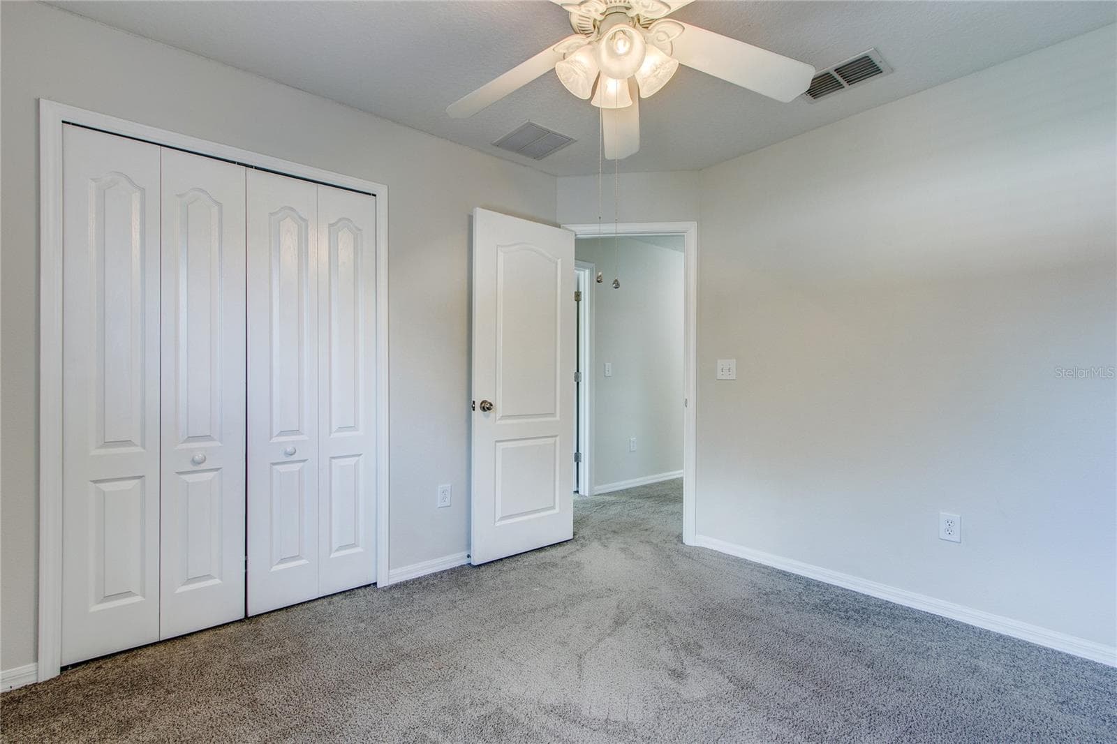 Single Family Residence at 3323 WHITLEY BAY CT, LAND O LAKES, photo 31 of 99