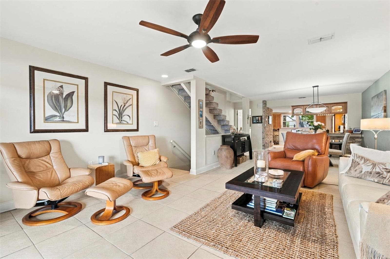 Townhouse at 12148 CAPRI CIR, TREASURE ISLAND, photo 6 of 58