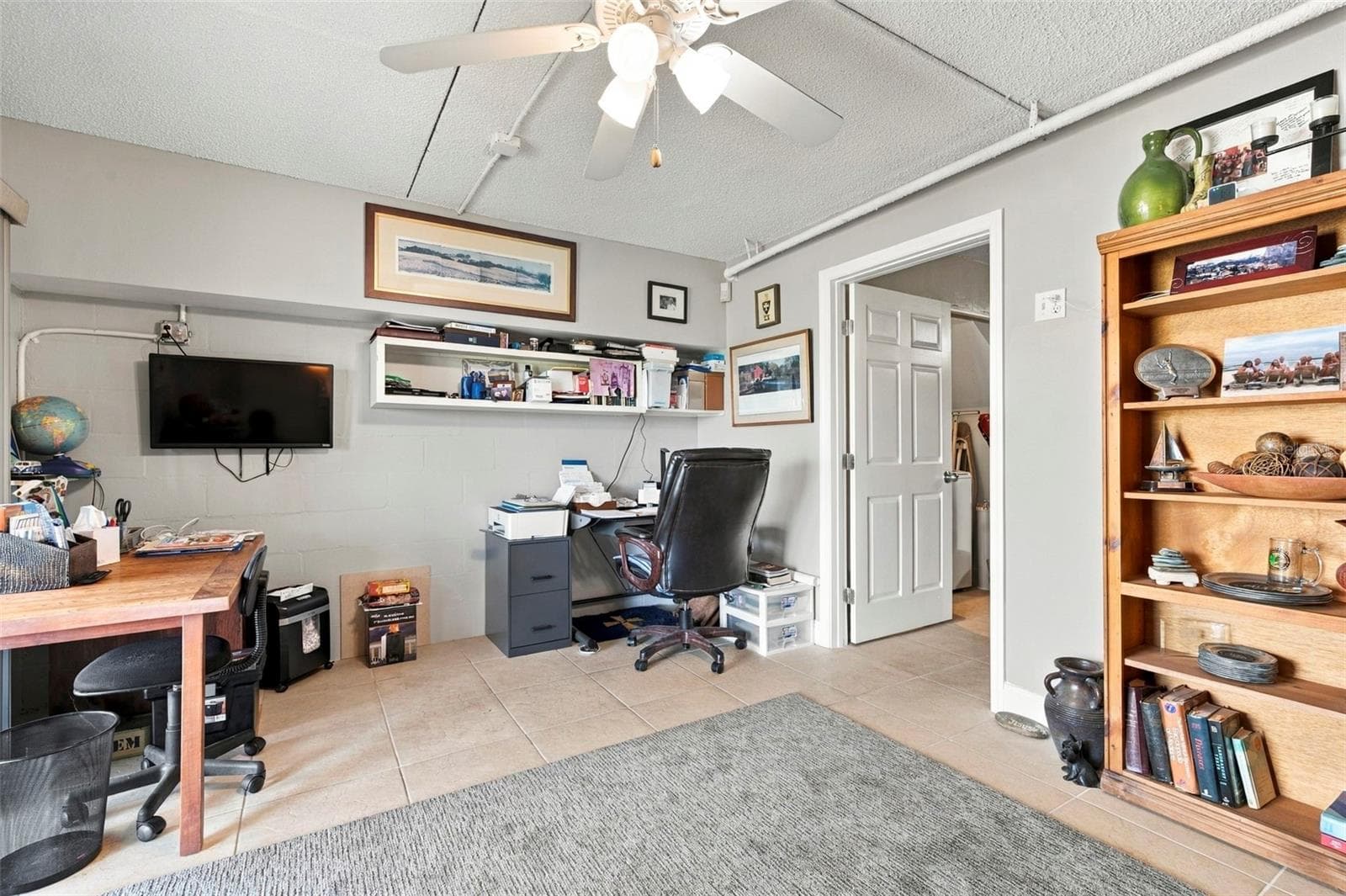 Townhouse at 12148 CAPRI CIR, TREASURE ISLAND, photo 30 of 58