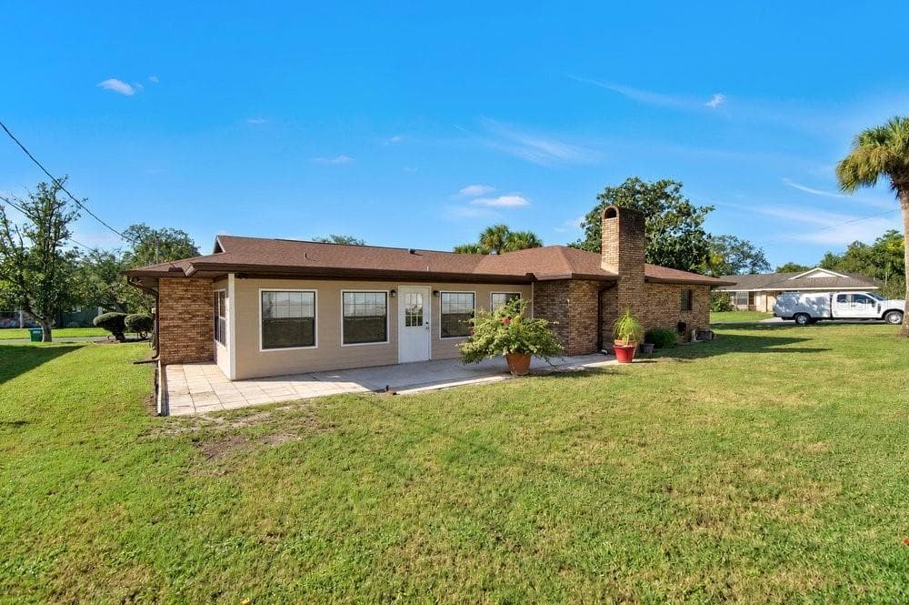 Backyard - 902 VICKSBURG STREET ST, DELTONA