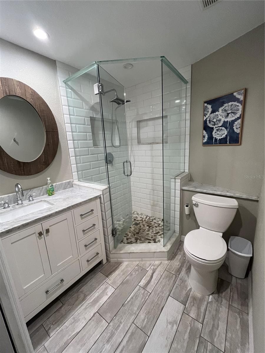 MASTER BATH - 12314 114TH ST, SEMINOLE