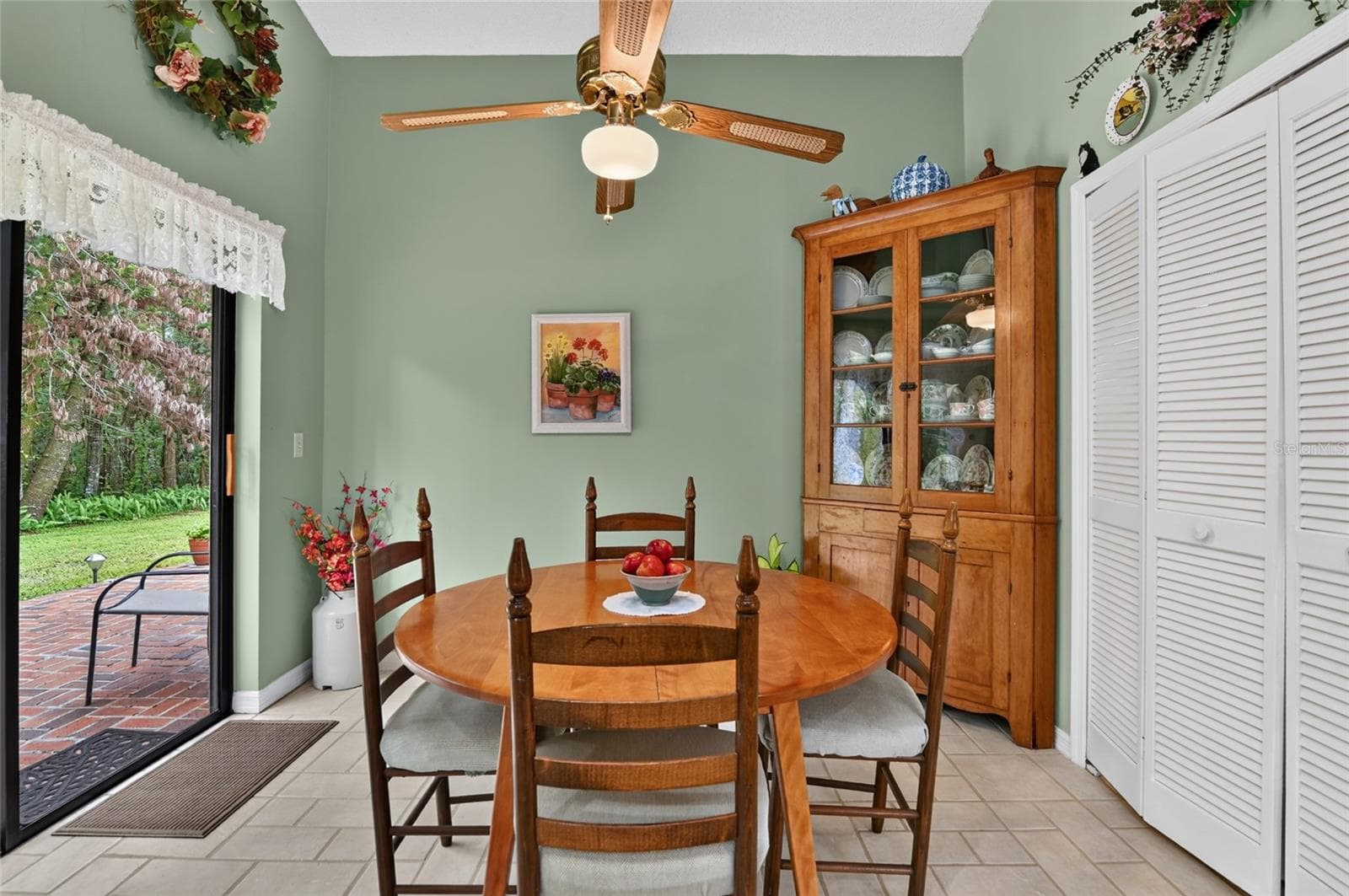 Eat-In Kitchen Area - 3545 BRISTLECONE CT, KISSIMMEE