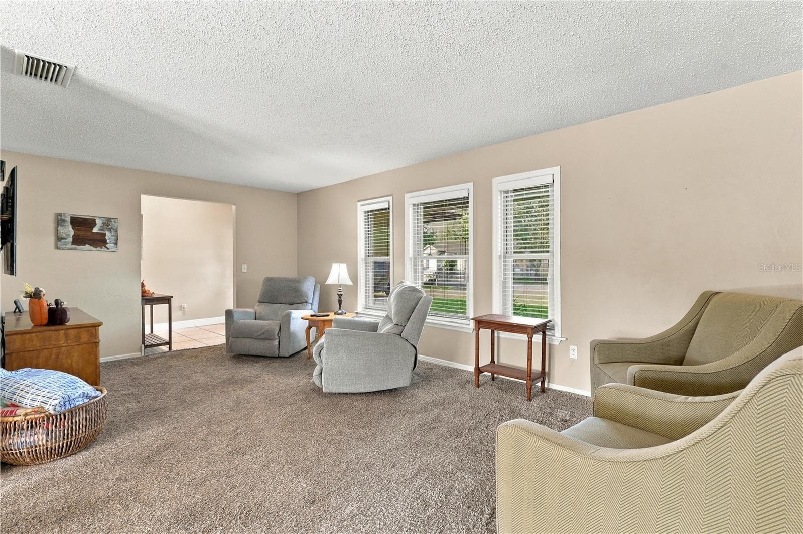Formal living room - 2020 ALDORO TER, DELTONA