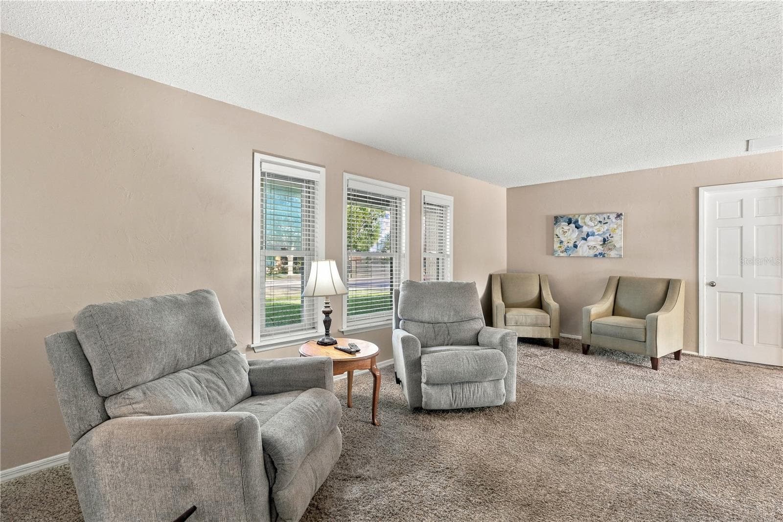 formal living room - 2020 ALDORO TER, DELTONA