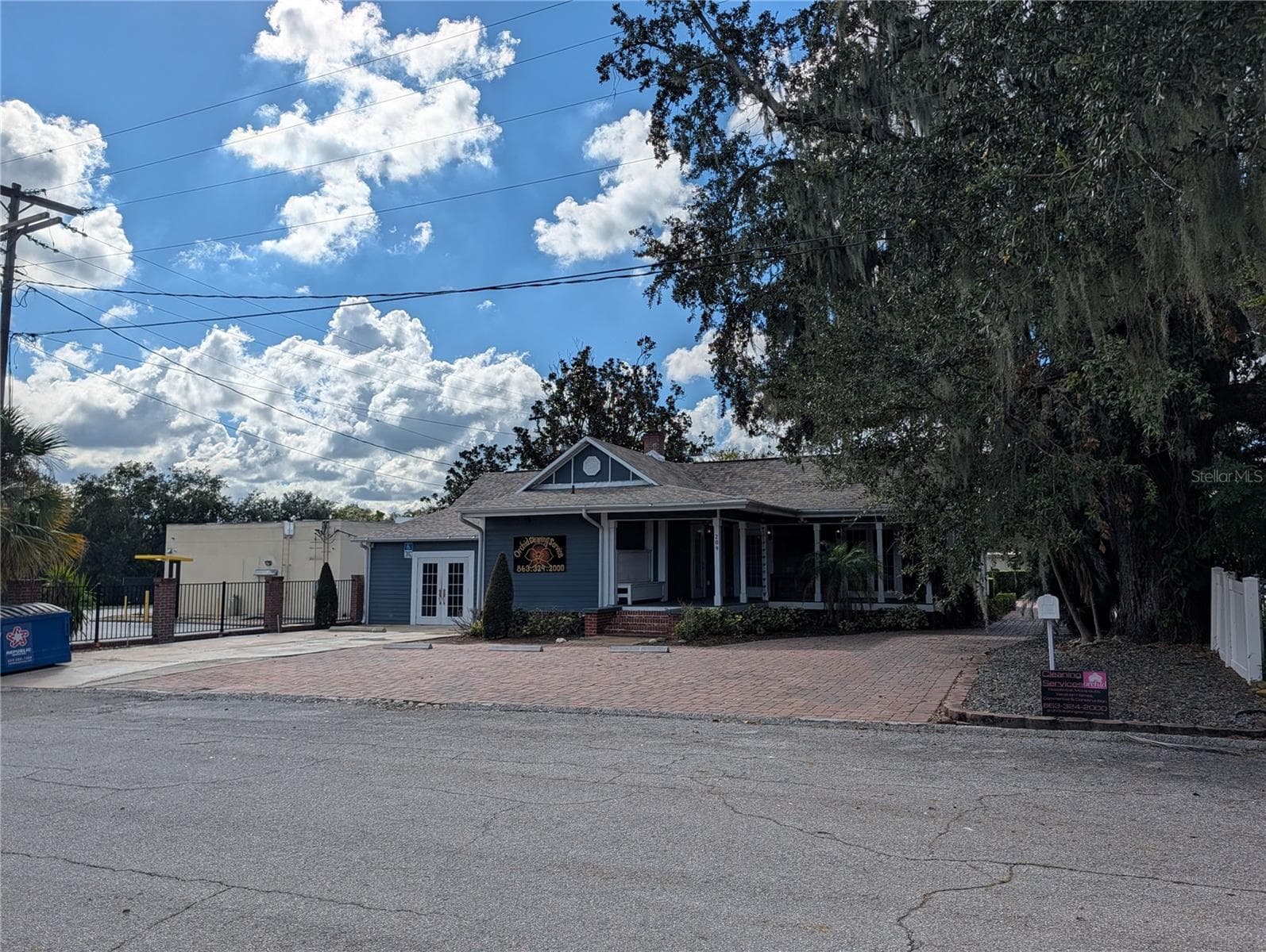 Office at 209 E BADCOCK BLVD, MULBERRY, photo 2 of 19