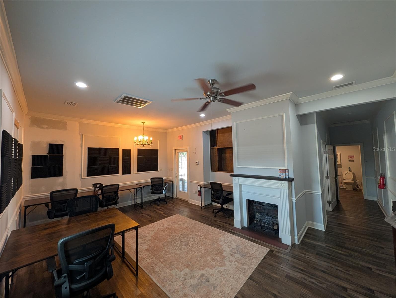 Office at 209 E BADCOCK BLVD, MULBERRY, photo 13 of 19