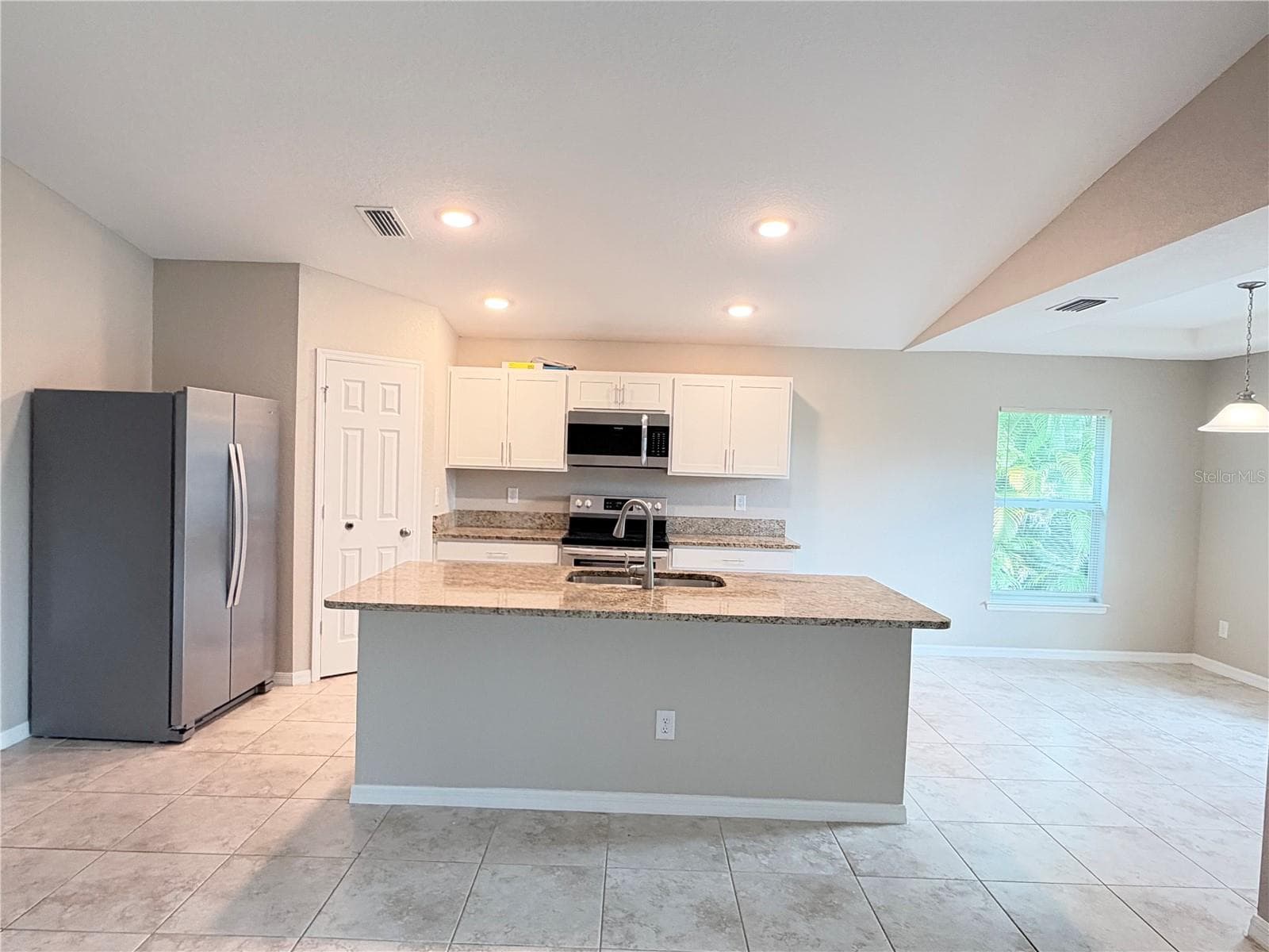 Single Family Residence at 1546 GLENAN RD, NORTH PORT, photo 4 of 17