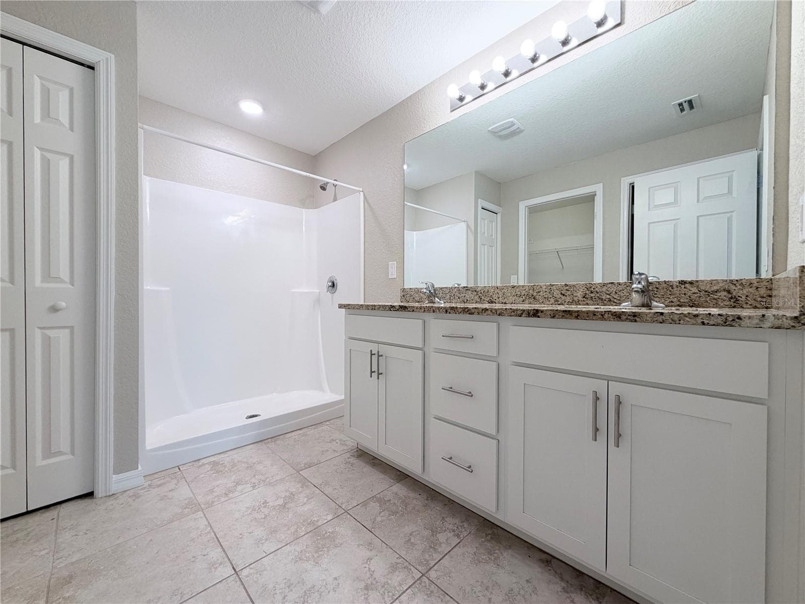 Single Family Residence at 1546 GLENAN RD, NORTH PORT, photo 6 of 17