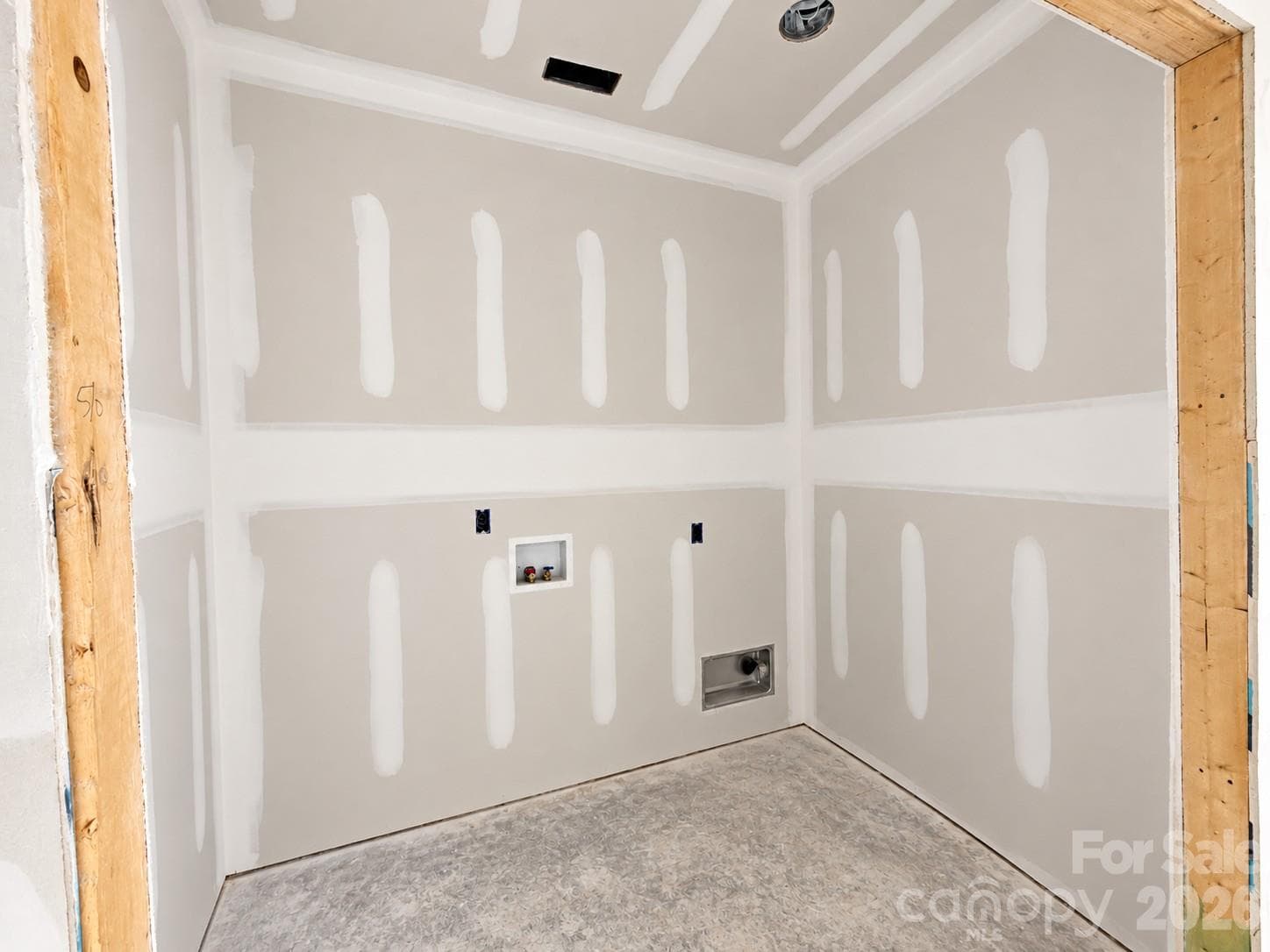 Single Family Residence at 2600 Watson Drive, Lancaster, photo 5 of 11