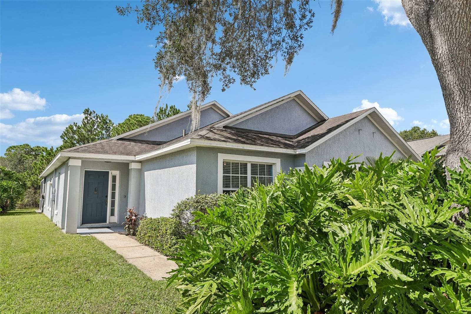 Single Family Residence at 1131 CLEAR CREEK CIR, CLERMONT, photo 3 of 40