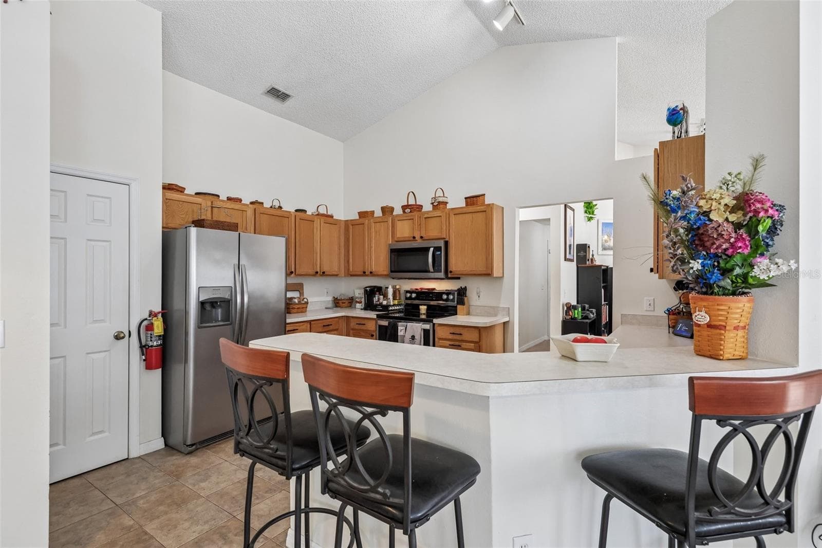 Single Family Residence at 1131 CLEAR CREEK CIR, CLERMONT, photo 11 of 40