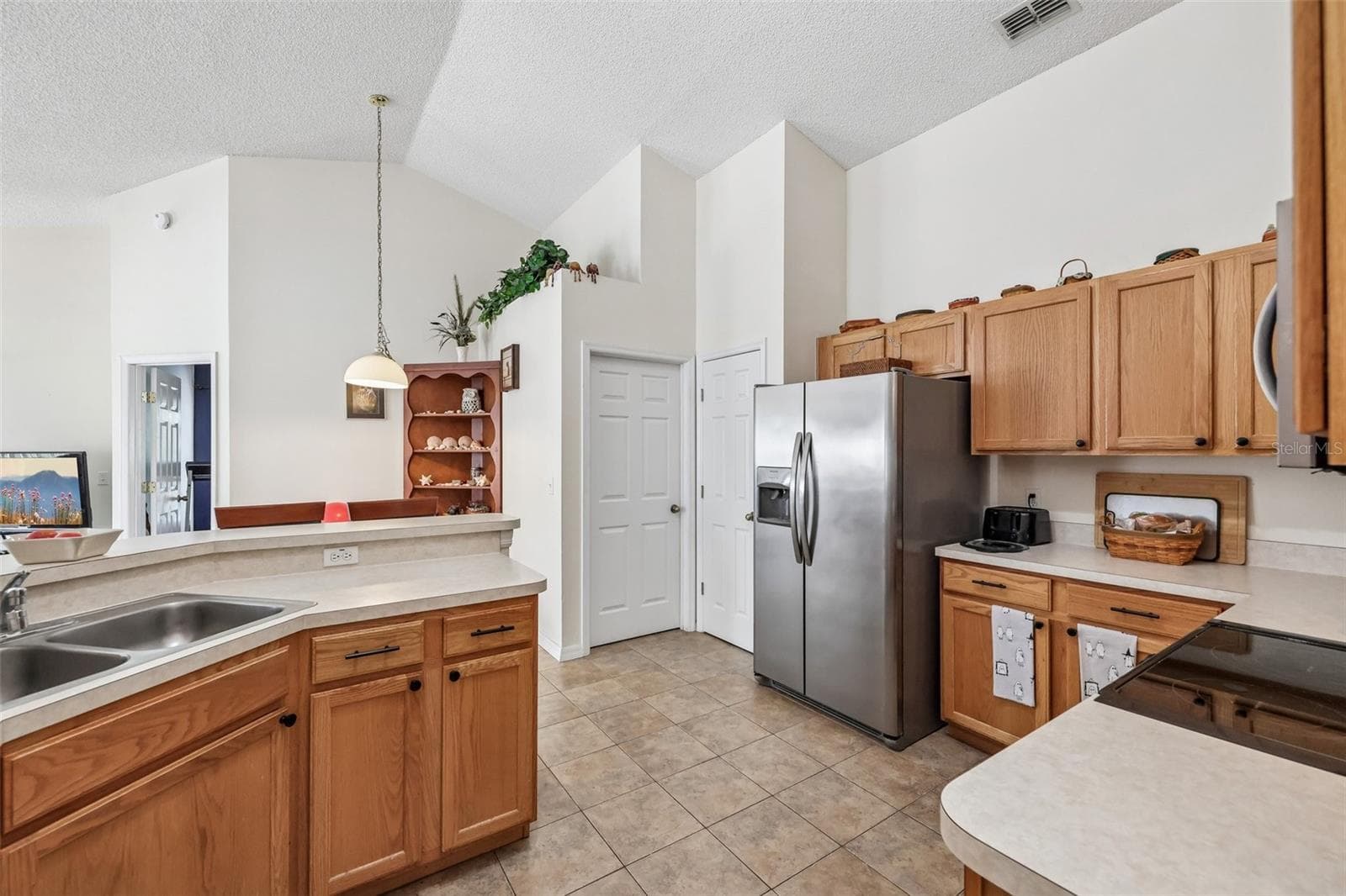 Single Family Residence at 1131 CLEAR CREEK CIR, CLERMONT, photo 14 of 40