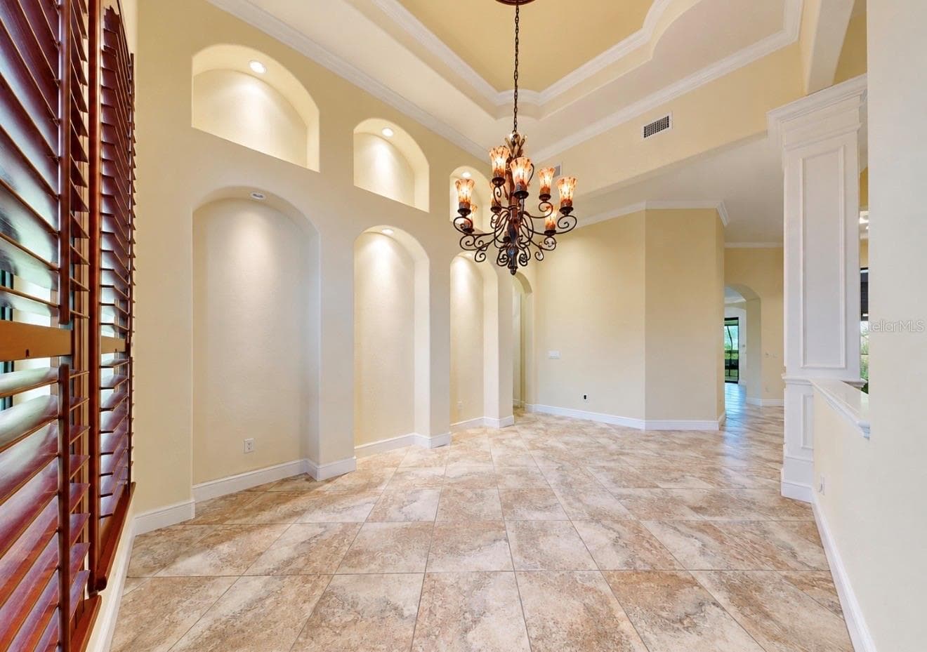 Single Family Residence at 5408 TYBEE ISLAND DR, APOLLO BEACH, photo 8 of 80
