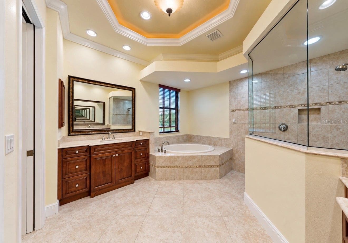 Single Family Residence at 5408 TYBEE ISLAND DR, APOLLO BEACH, photo 32 of 80