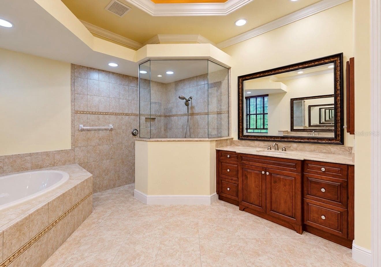 Single Family Residence at 5408 TYBEE ISLAND DR, APOLLO BEACH, photo 33 of 80
