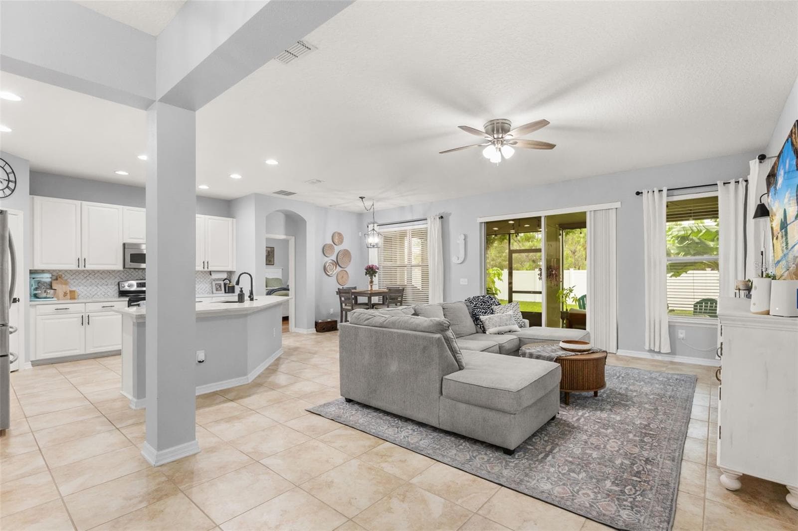 Single Family Residence at 13125 PENSHURST LN, WINDERMERE, photo 11 of 42