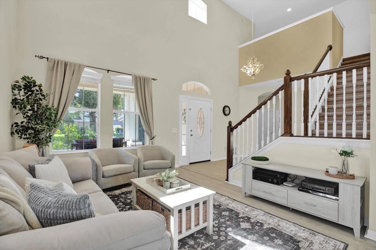 Single Family Residence at 7127 FOREST MERE DR, RIVERVIEW, photo 9 of 77