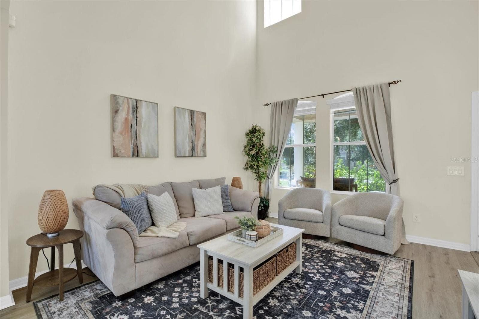 Single Family Residence at 7127 FOREST MERE DR, RIVERVIEW, photo 11 of 77