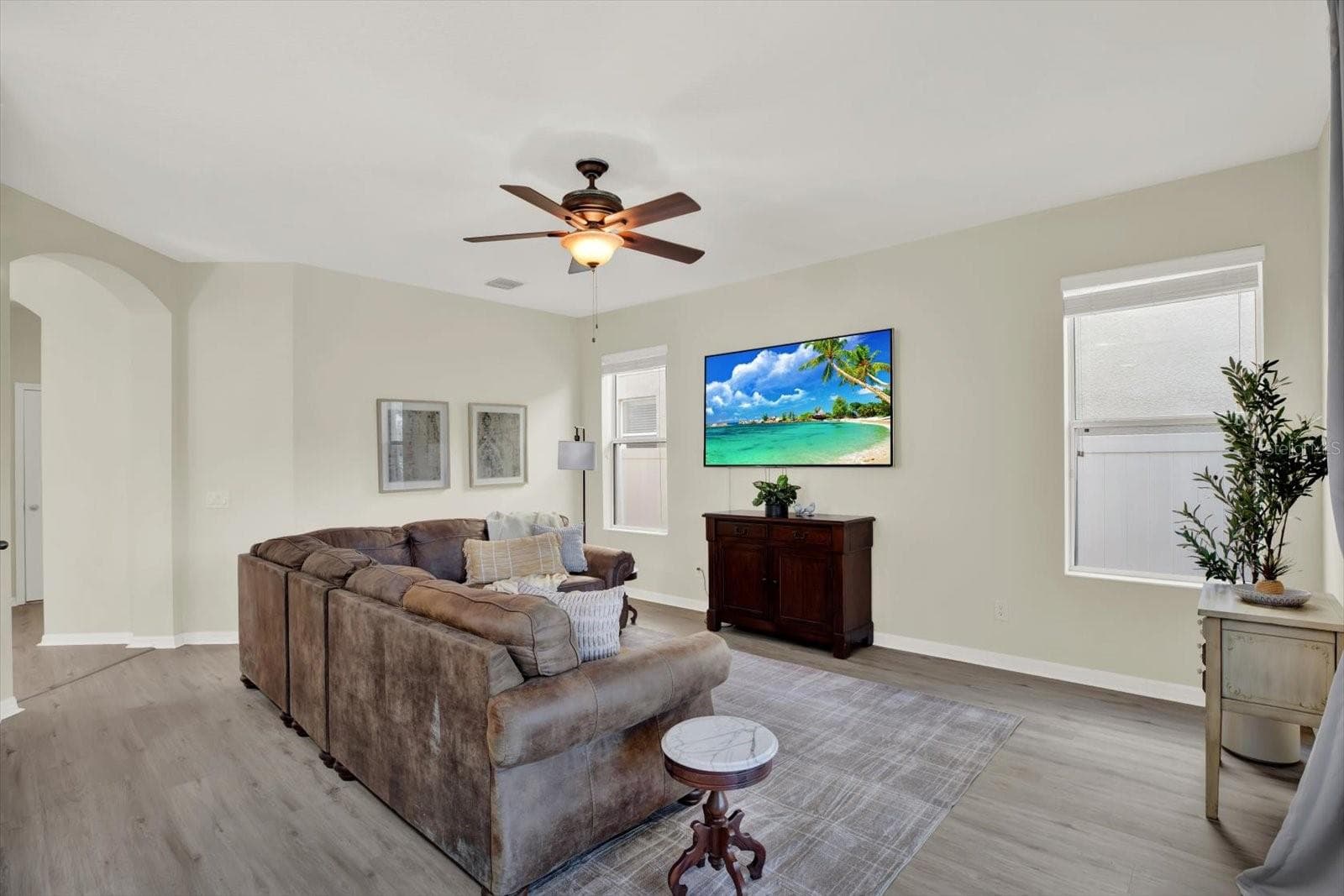 Single Family Residence at 7127 FOREST MERE DR, RIVERVIEW, photo 23 of 77