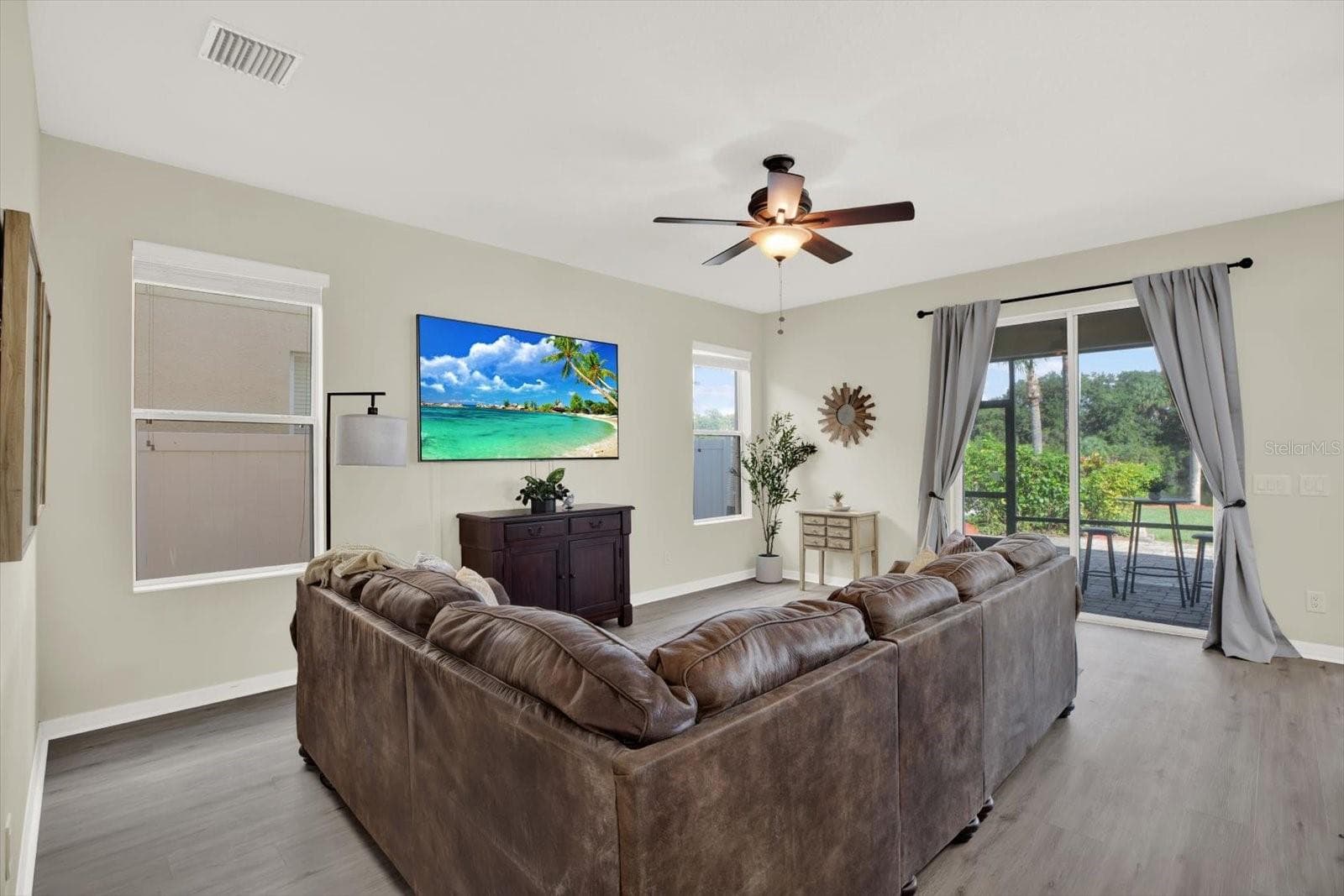 Single Family Residence at 7127 FOREST MERE DR, RIVERVIEW, photo 27 of 77