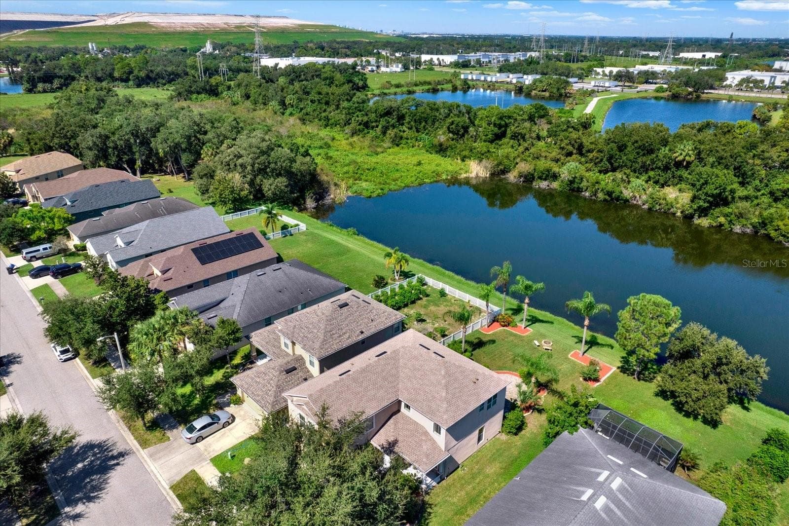Single Family Residence at 7127 FOREST MERE DR, RIVERVIEW, photo 62 of 77
