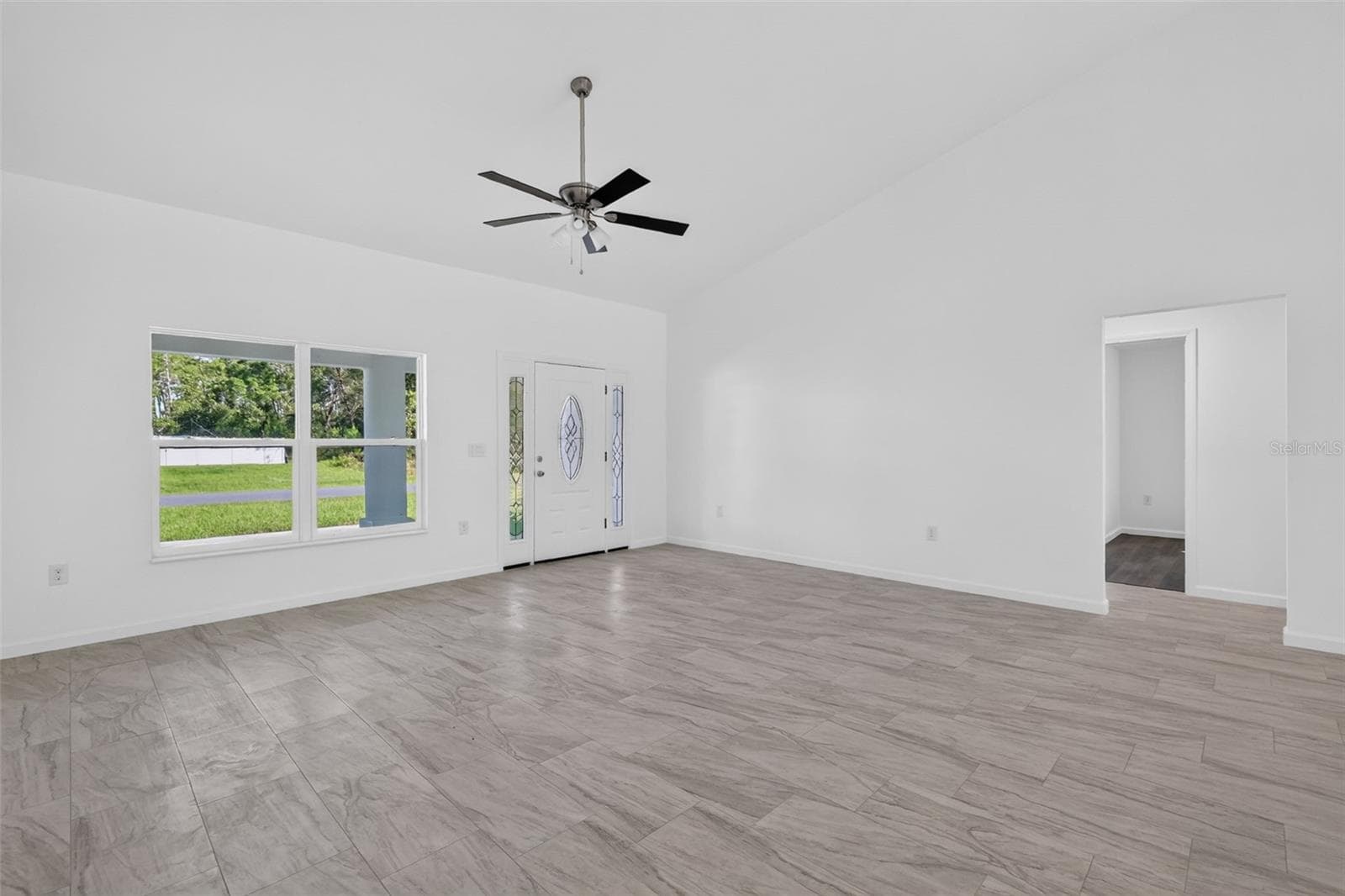 Single Family Residence at 17348 SW 41ST CIR, OCALA, photo 5 of 26