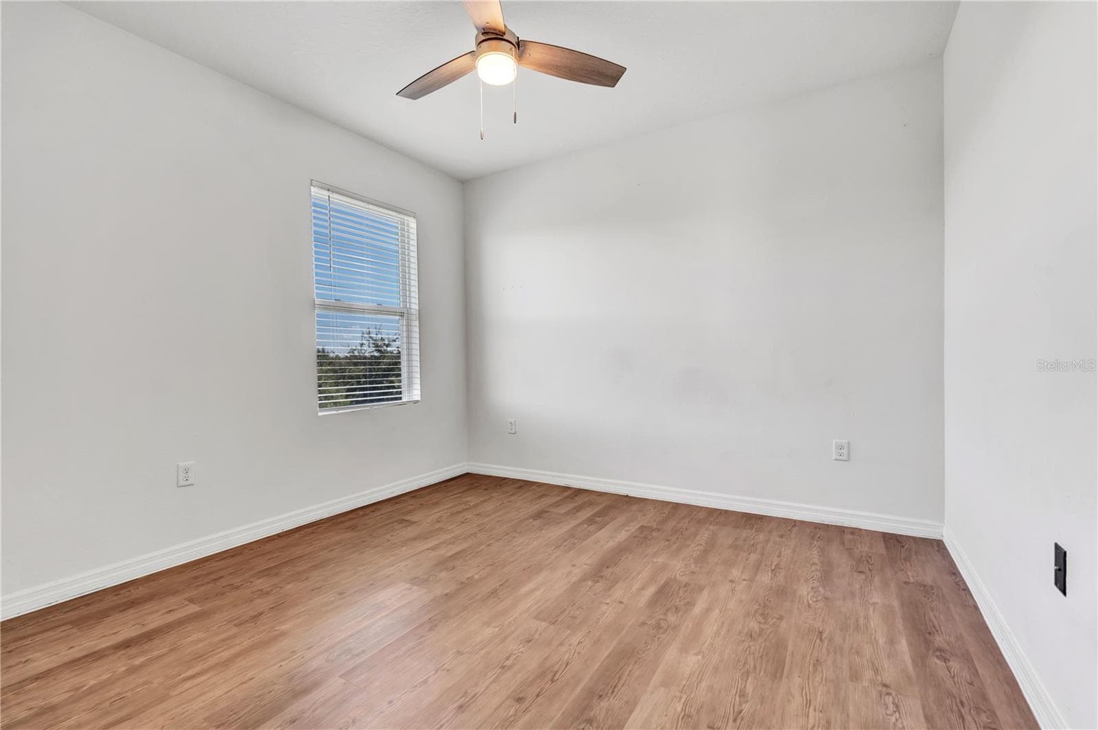 Single Family Residence at 792 BROOKLET DR, DAVENPORT, photo 23 of 38