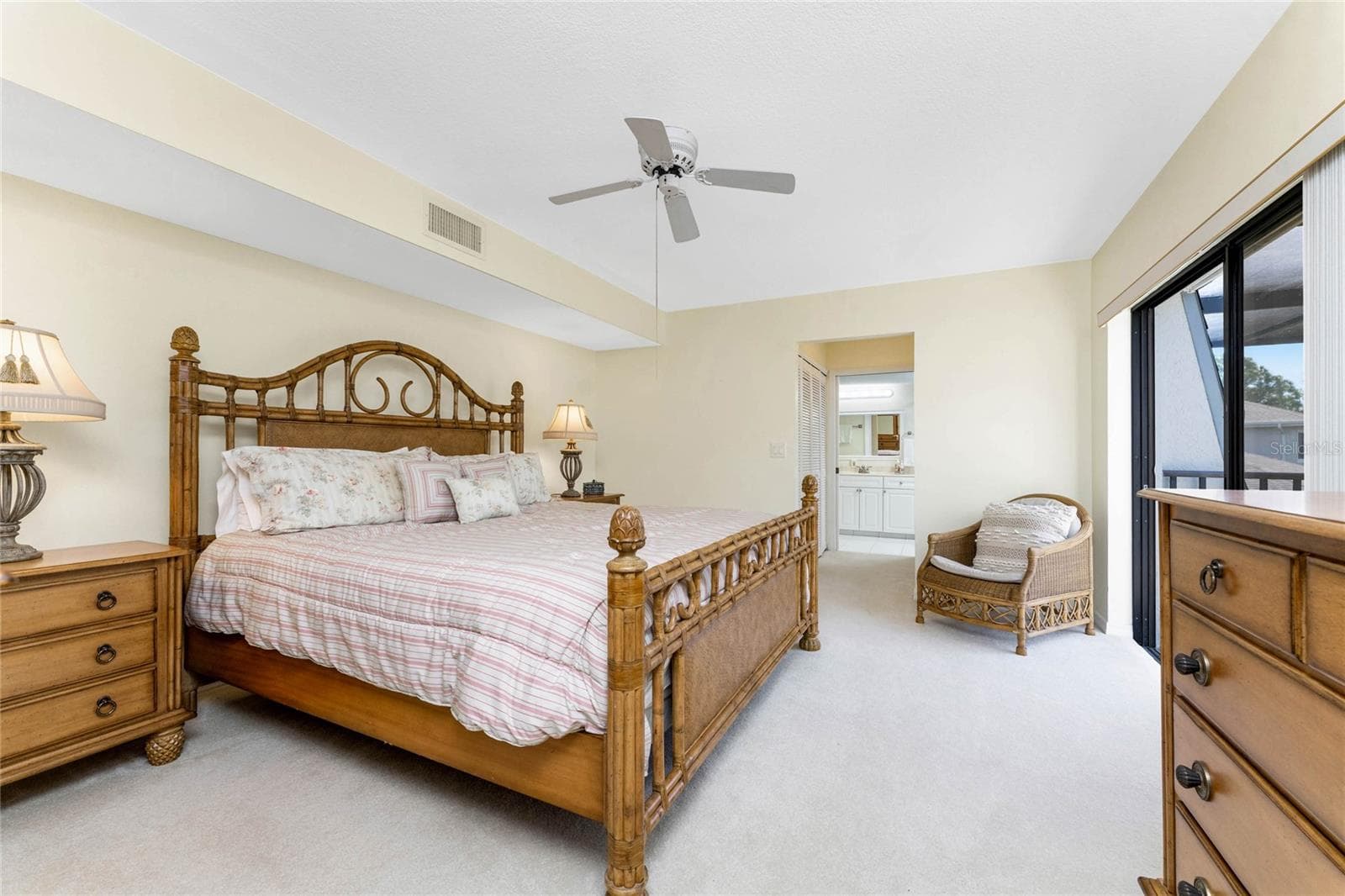 Condominium at 3021 MATECUMBE KEY RD #Unit 4, PUNTA GORDA, photo 21 of 43