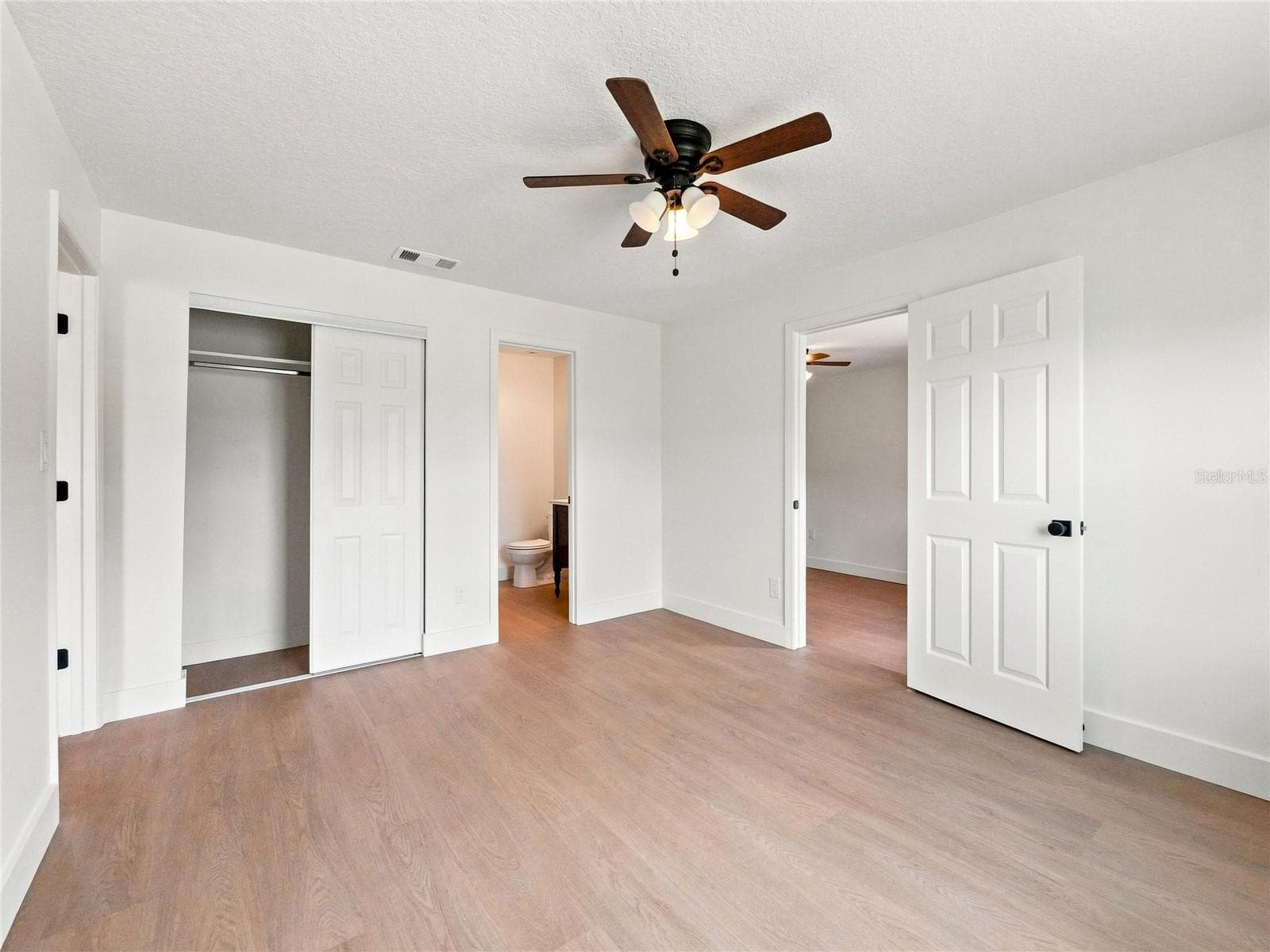 Single Family Residence at 135 IGUALA DR, KISSIMMEE, photo 17 of 35