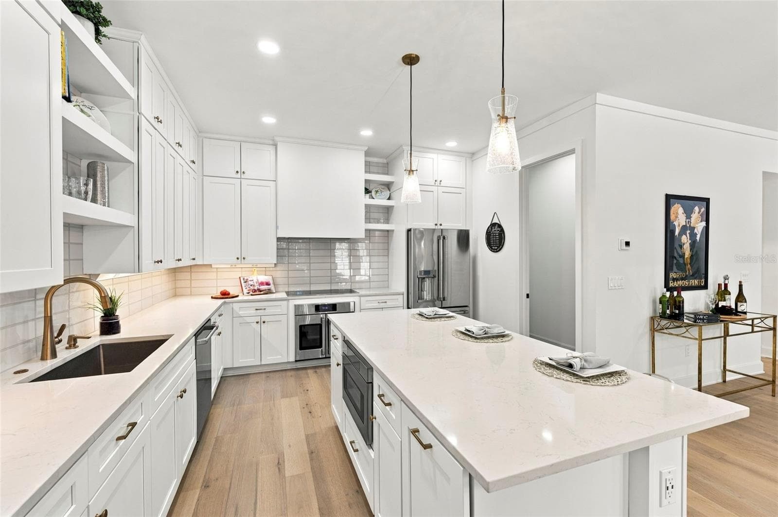 Townhouse at 460 GILMAN PL N, ST PETERSBURG, photo 15 of 67