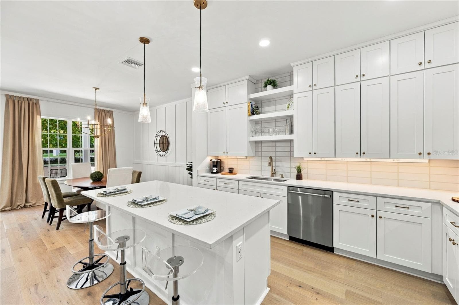 Townhouse at 460 GILMAN PL N, ST PETERSBURG, photo 16 of 67