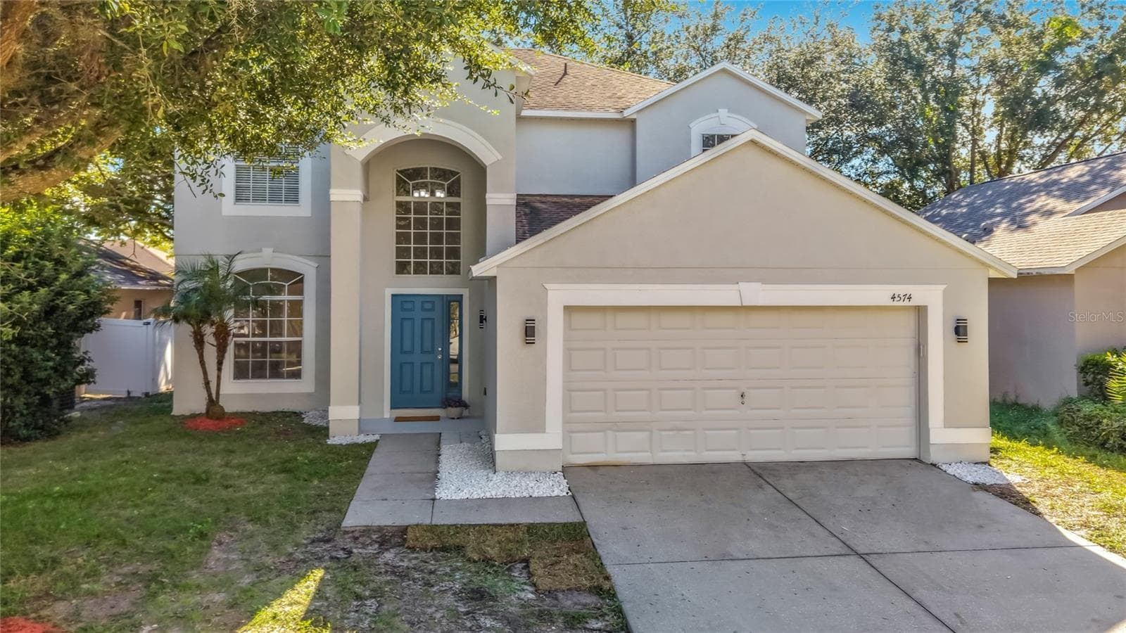 4574 AGUILA PL