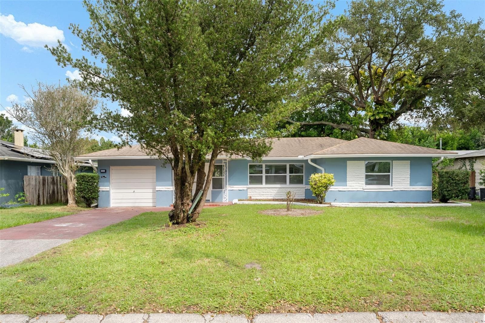 Single Family Residence at 15 MARS AVE, CLEARWATER, photo 3 of 40