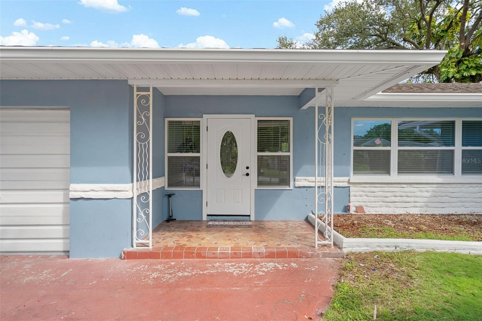 Single Family Residence at 15 MARS AVE, CLEARWATER, photo 5 of 40