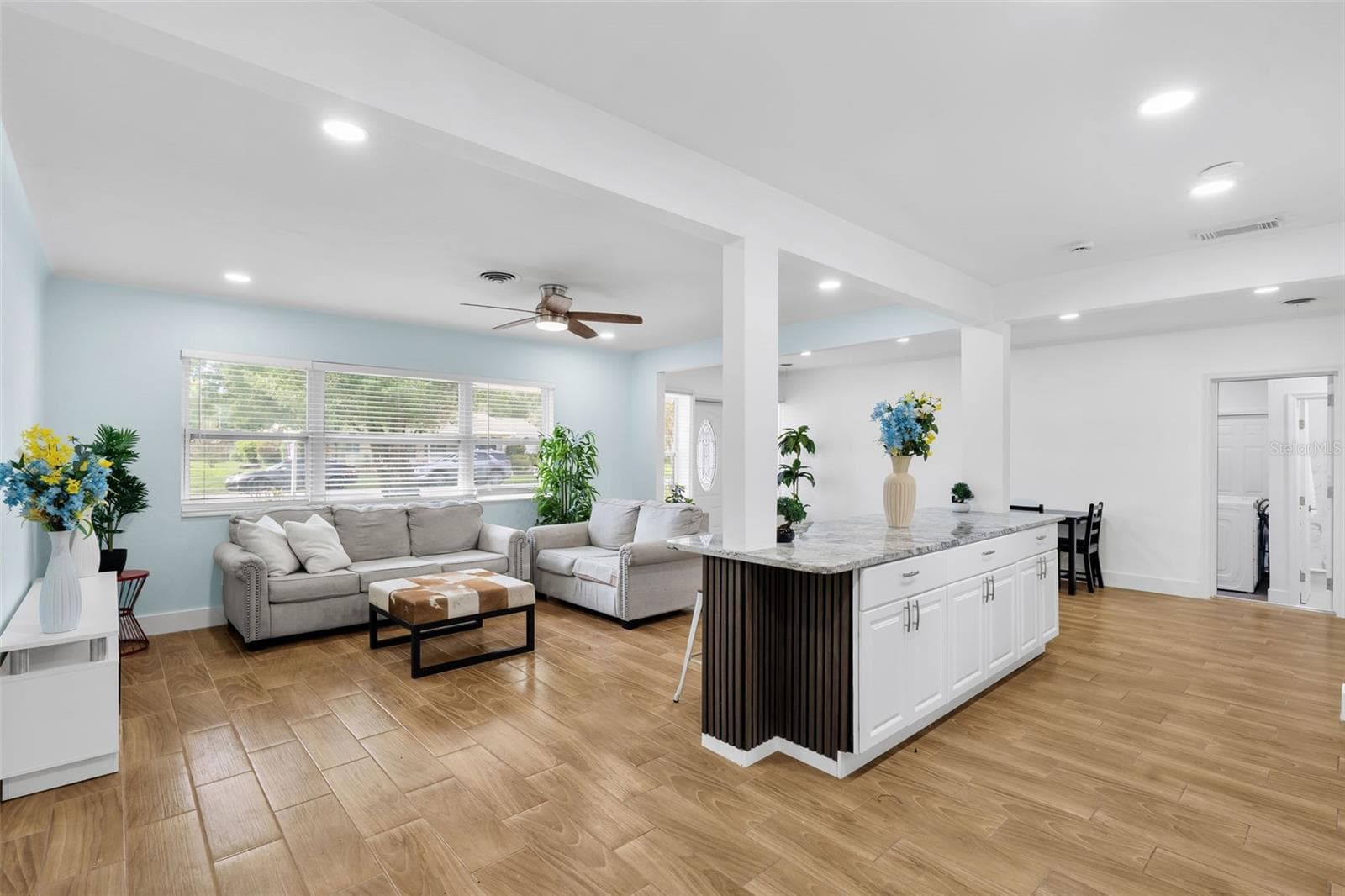Single Family Residence at 15 MARS AVE, CLEARWATER, photo 12 of 40
