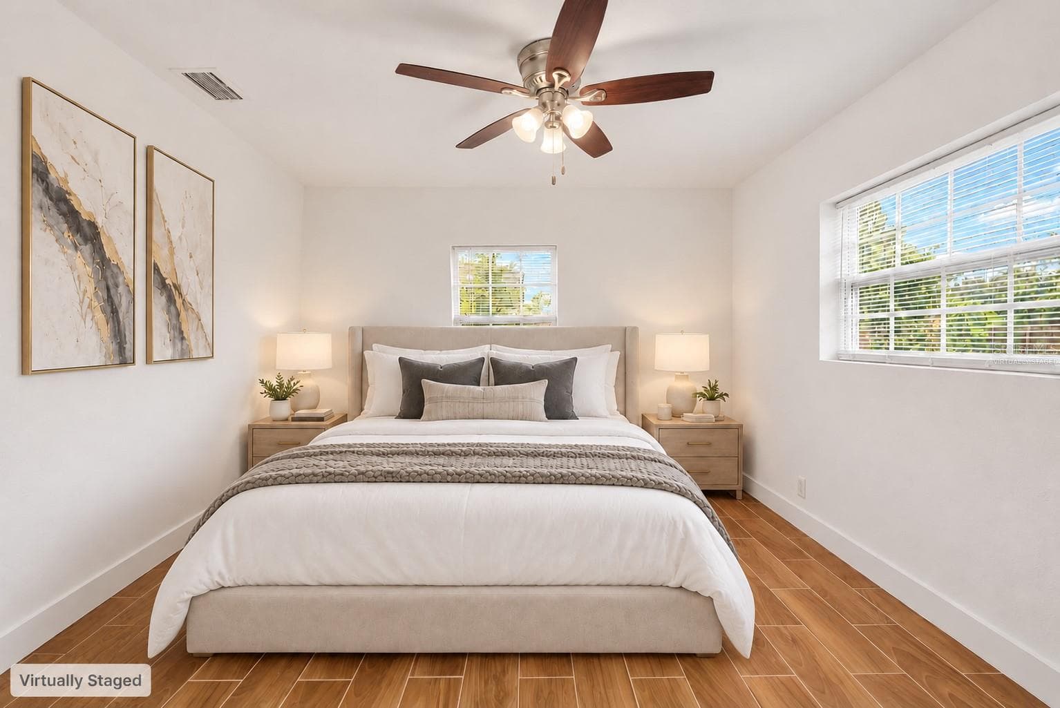 Virtually Staged - 15 MARS AVE, CLEARWATER