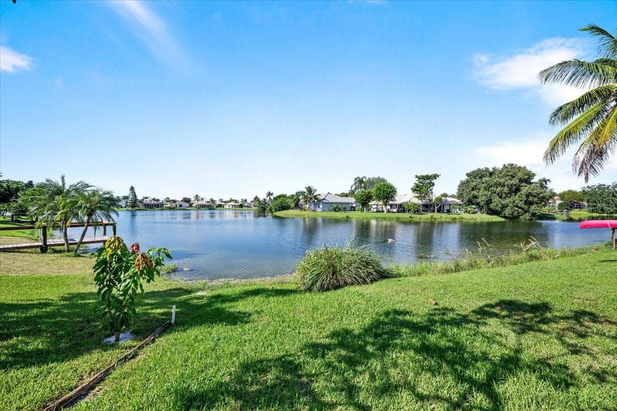 Single Family Residence at 7639 NORTHTREE CLUB DR, LAKE WORTH, photo 5 of 42
