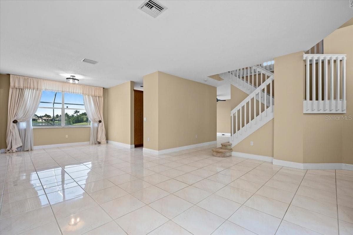Single Family Residence at 7639 NORTHTREE CLUB DR, LAKE WORTH, photo 14 of 42