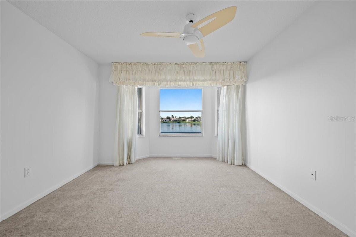 Single Family Residence at 7639 NORTHTREE CLUB DR, LAKE WORTH, photo 22 of 42
