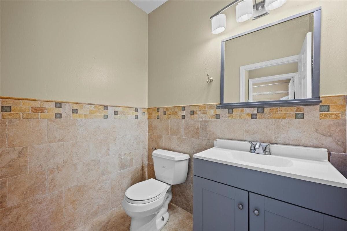 Single Family Residence at 7639 NORTHTREE CLUB DR, LAKE WORTH, photo 35 of 42