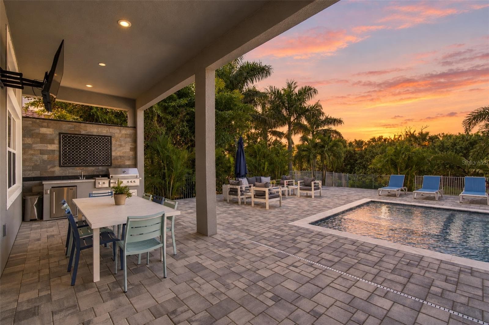 Single Family Residence at 832 MANNS HARBOR DR, APOLLO BEACH, photo 67 of 100