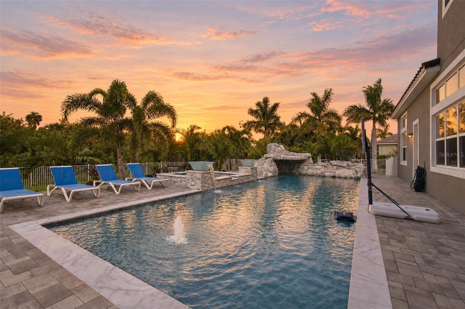 Single Family Residence at 832 MANNS HARBOR DR, APOLLO BEACH, photo 71 of 100
