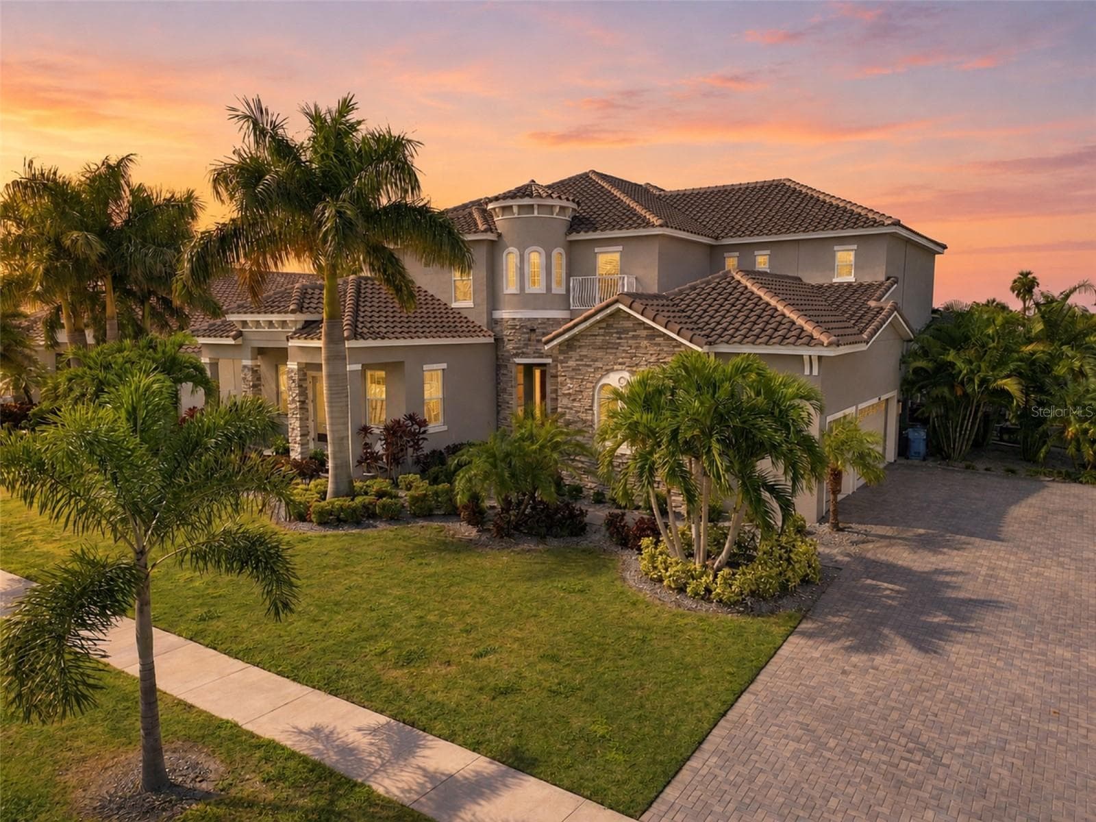 Single Family Residence at 832 MANNS HARBOR DR, APOLLO BEACH, photo 81 of 100