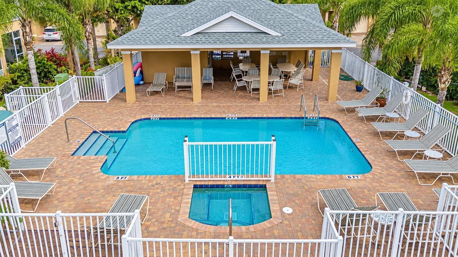 Townhouse at 849 CALLISTA CAY LOOP, TARPON SPRINGS, photo 51 of 75
