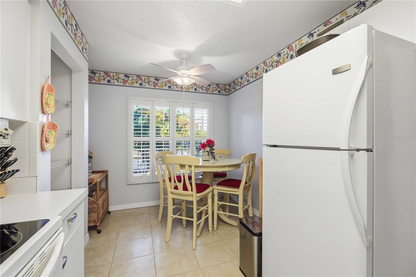 Condominium at 3950 IRONWOOD CIR #205, BRADENTON, photo 11 of 37