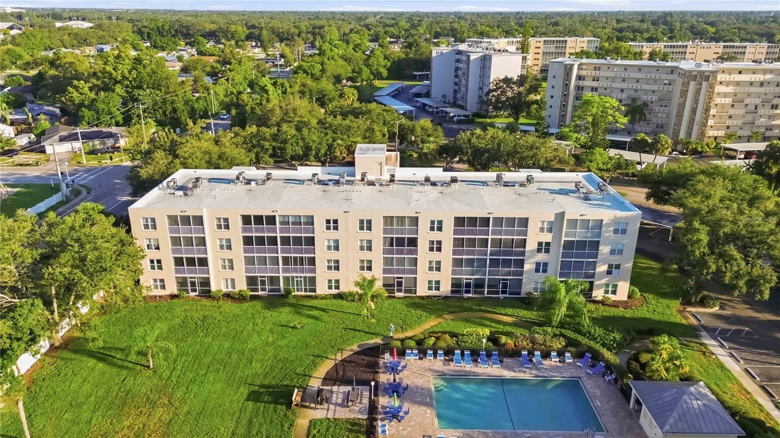Condominium at 3950 IRONWOOD CIR #205, BRADENTON, photo 33 of 37