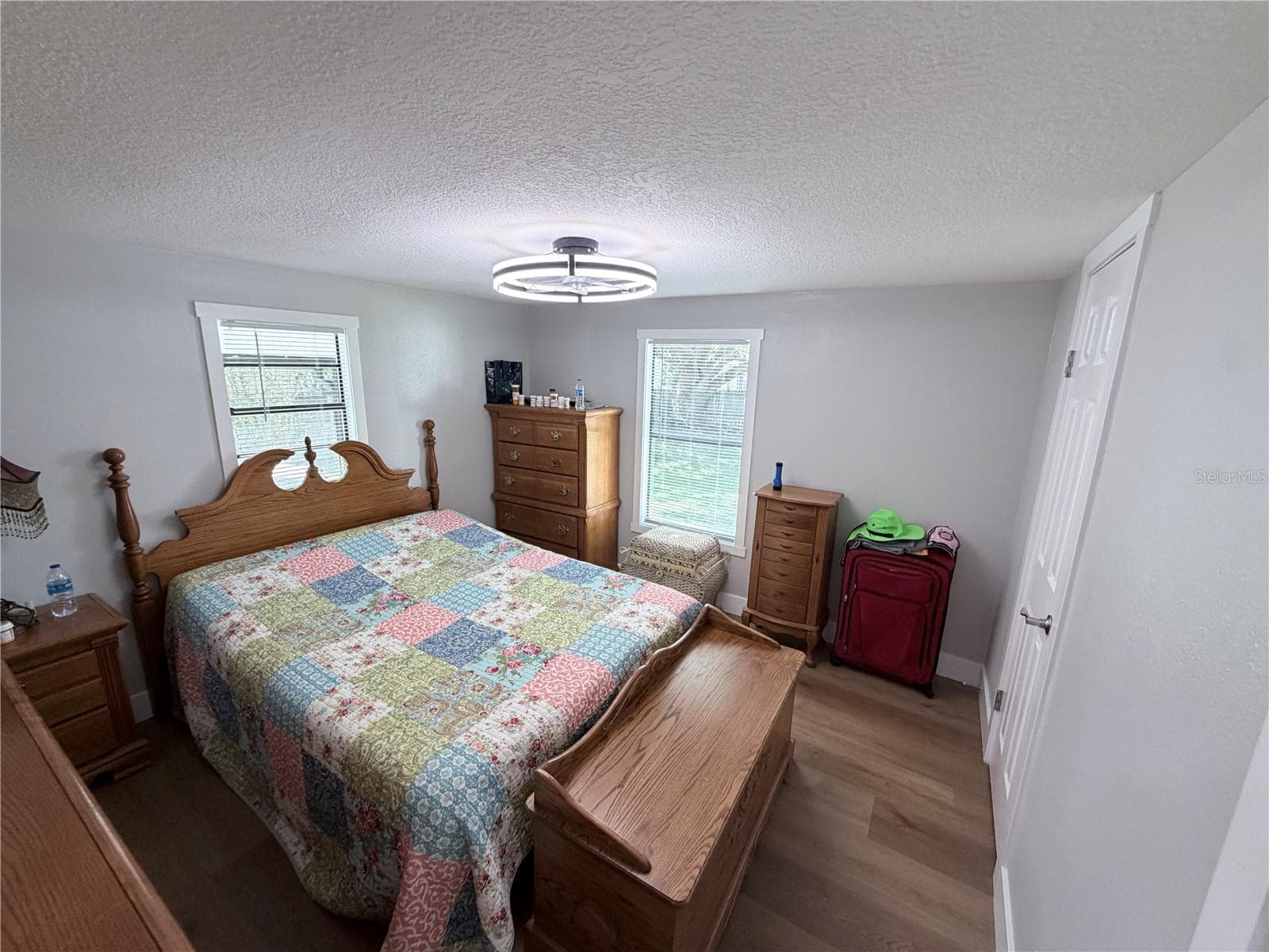 Manufactured Home at 1706 CHARLESTON LN, ST CLOUD, photo 9 of 23
